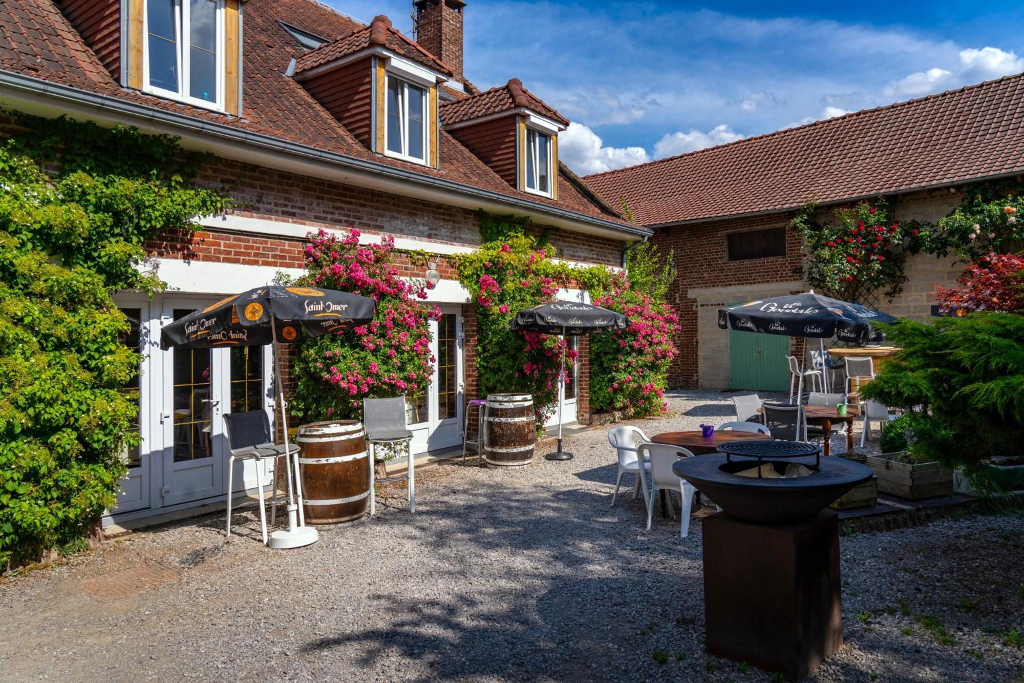 Auberge De L'Arc En Ciel Fauquembergues Exteriér fotografie